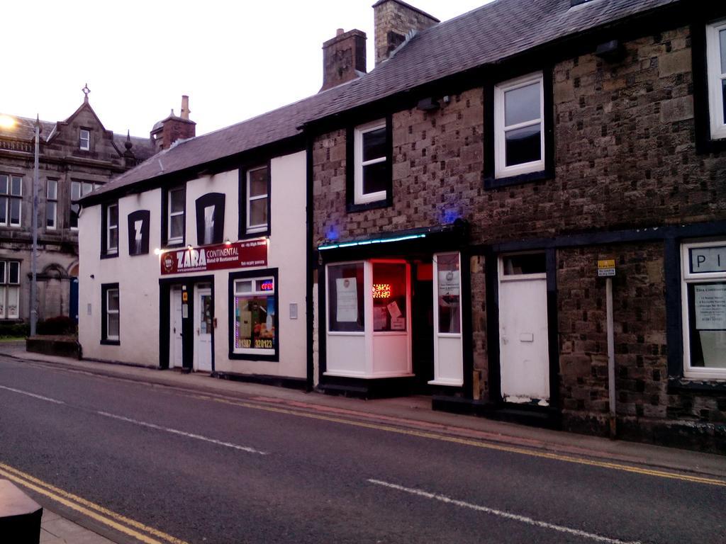 Zara Continental Hotel Langholm Esterno foto